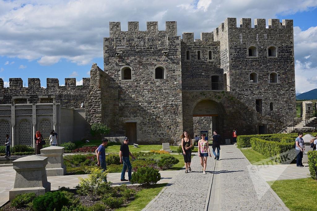 ホテル Castle アハルツィヘ エクステリア 写真